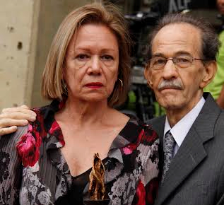 Rodrigo Pareja con su esposa Adiela def
